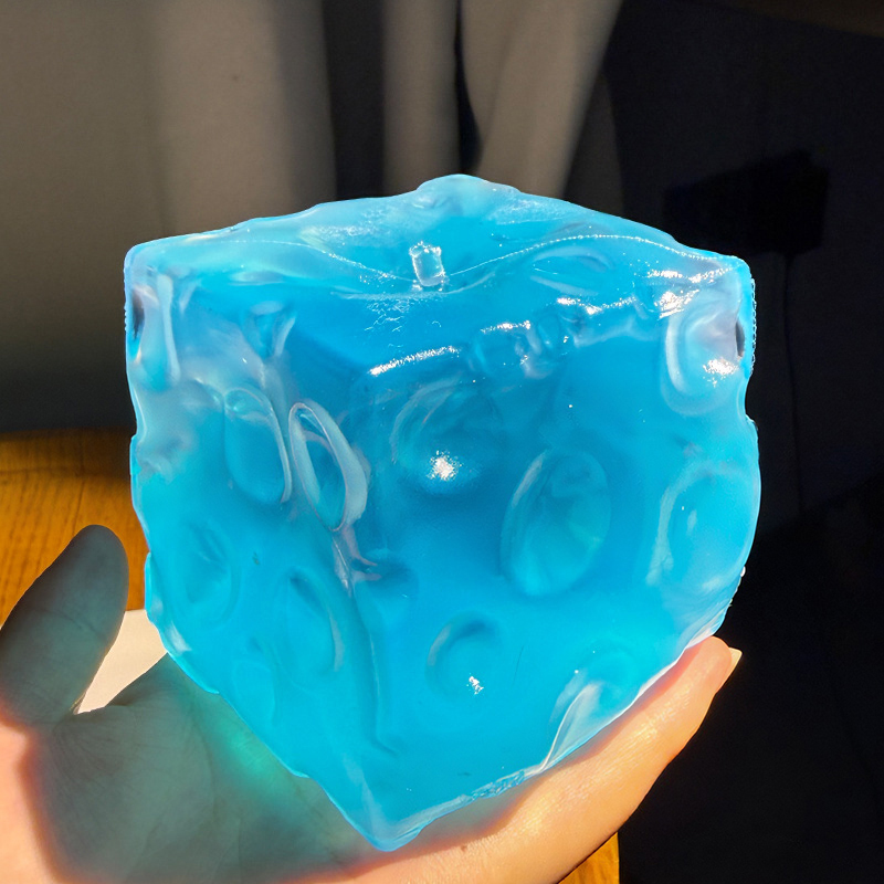 Pelota Antiestrés Transparente - Crystal Growing Kit reseña y precio